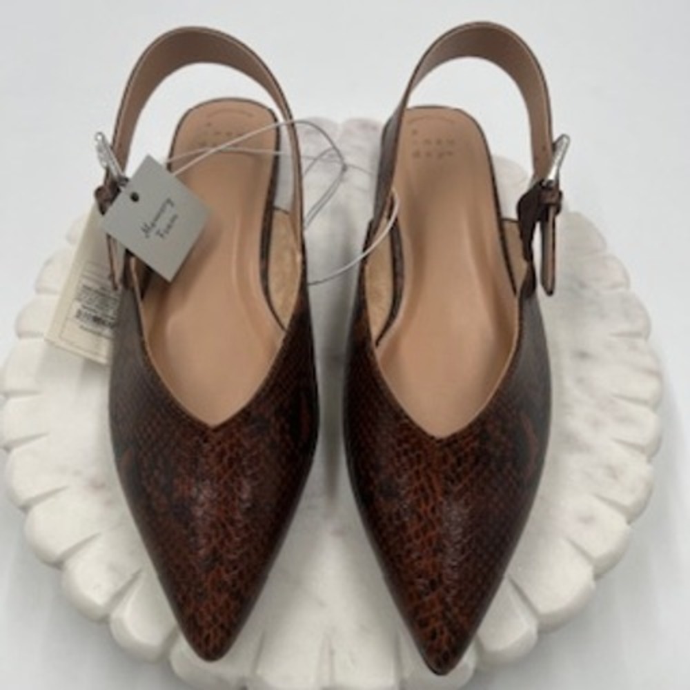 A New Day Womens Brown Snakeskin Pointed Toe Slingback Flats Memory Foam 8.5 NEW